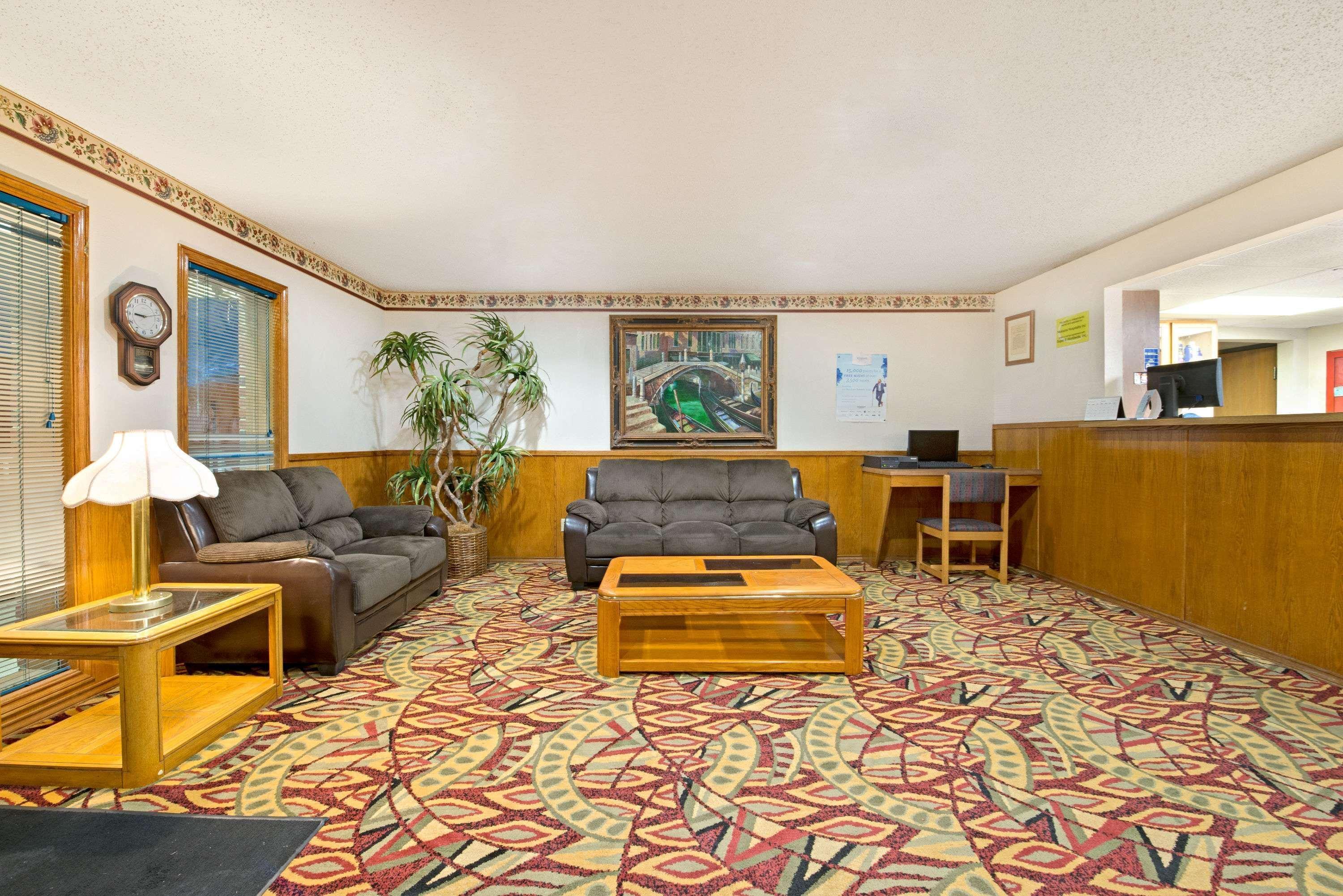 Super 8 By Wyndham Plano/Dallas Area Zewnętrze zdjęcie