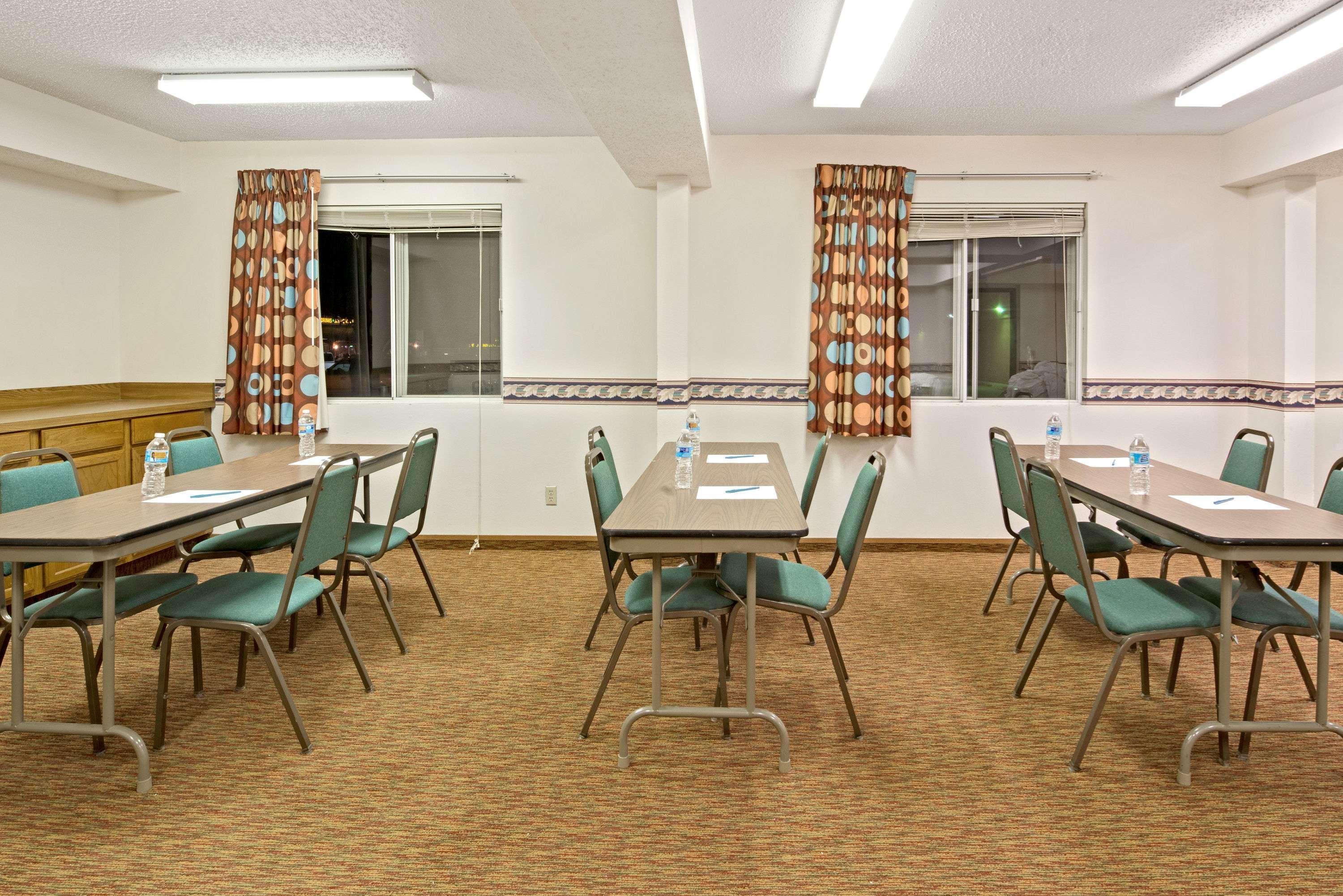 Super 8 By Wyndham Plano/Dallas Area Zewnętrze zdjęcie